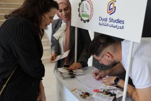 Palestine Polytechnic University (PPU) - كلية الدراسات الثنائية- جامعة بوليتكنك فلسطين ومجموعة من مؤسسات وشركات القطاع الخاص تعقد ورشة عمل وحفل توقيع مذكرات تفاهم في الجامعة