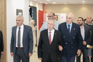 Palestine Polytechnic University (PPU) - تخرج الفوج الأول لطلبة دكتور في الطب البشري