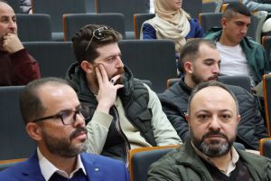 Palestine Polytechnic University (PPU) - كلية المهن التطبيقية تنظم ورشة عمل لتعزيز سبل التعاون مع سوق العمل
