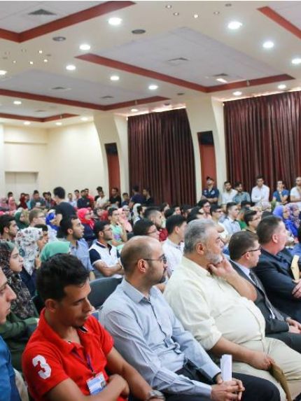 Palestine Polytechnic University (PPU) - كلية العلوم الادارية ونظم المعلومات تنظم حفل استقبال الطلبة الجدد