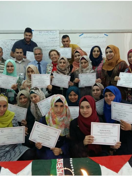 Palestine Polytechnic University (PPU) - اختتام دورة بدائل العنف في  جامعة بوليتكنك فلسطين