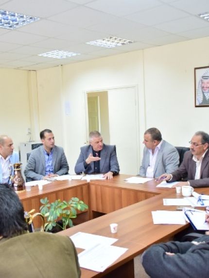 Palestine Polytechnic University (PPU) - اللجنة الفنية للمركز الوطني الفلسطيني للسلامة والصحة المهنية وحماية البيئة في جامعة بوليتكنك فلسطين  تعقد اجتماعها في وزارة العمل الفلسطينية برام الله 