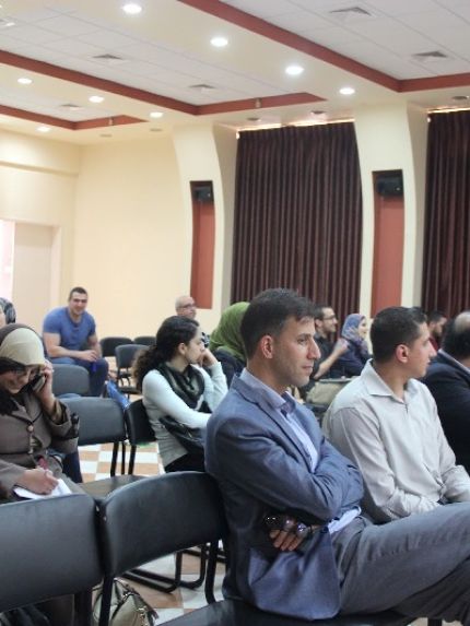 Palestine Polytechnic University (PPU) - عمادة الدراسات العليا والبحث العلمي تنظم ورشة علمية حول كتابة الأوراق والمقترحات العلمية في جامعة بوليتكنك فلسطين