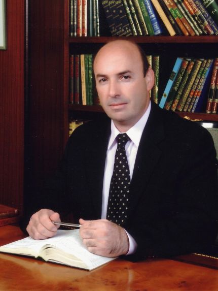 Palestine Polytechnic University (PPU) - الاستاذ الدكتور كريم طهبوب عضوا في اللجنة الاستشارية لاصلاح التعليم في فلسطين