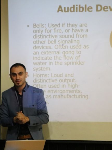 Palestine Polytechnic University (PPU) - جامعة بوليتكنك فلسطين تعقد محاضرة علمية في مجال "تطبيقات أنظمة التيار المُنخفض"