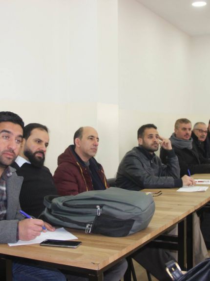 Palestine Polytechnic University (PPU) - مركز التميّز في التعليم والتعلم يعقد ورشات عمل حول تطوير طرق التقييم للطلبة باستخدام أنماط تكنولوجية حديثة