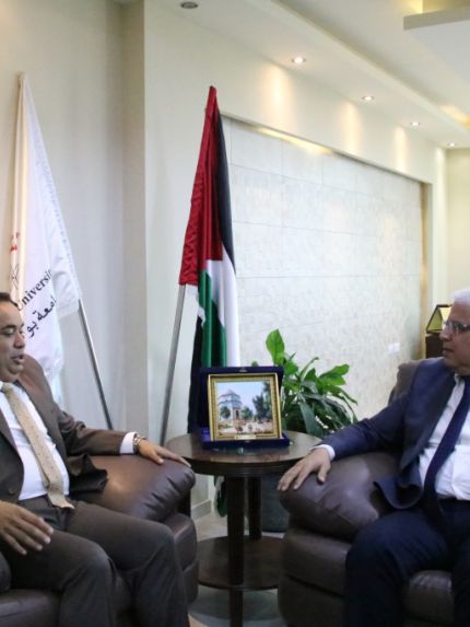 Palestine Polytechnic University (PPU) - جامعة بوليتكنك فلسطين تستقبل السفير الهندي