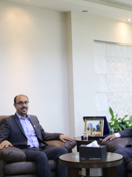 Palestine Polytechnic University (PPU) - جامعة بوليتكنك فلسطين والجمعية الطبية الفلسطينية الأميركية تبحثان آفاق التعاون المشترك
