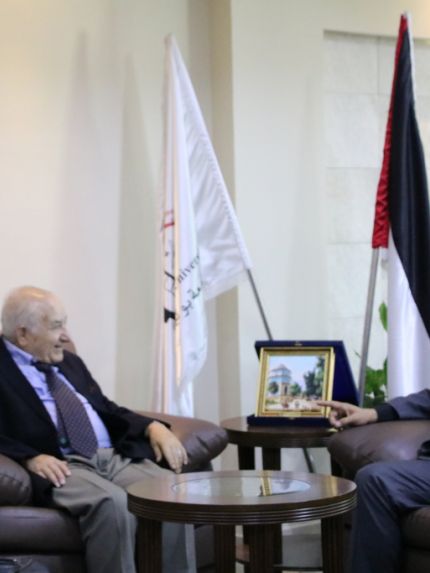 Palestine Polytechnic University (PPU) - جامعة بوليتكنك فلسطين تستقبل مدير المؤسسة العالمية لمساعدة الطلبة العرب