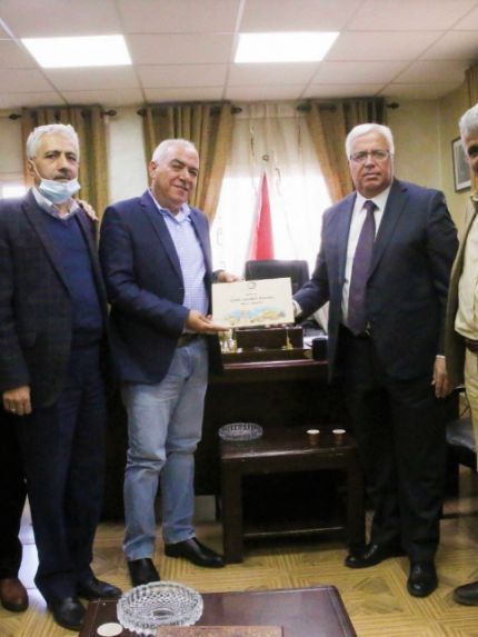 Palestine Polytechnic University (PPU) - جامعة بوليتكنك فلسطين تهنئ مديري المخابرات والوقائي لتسلمهم مهام عملهم بمحافظة الخليل