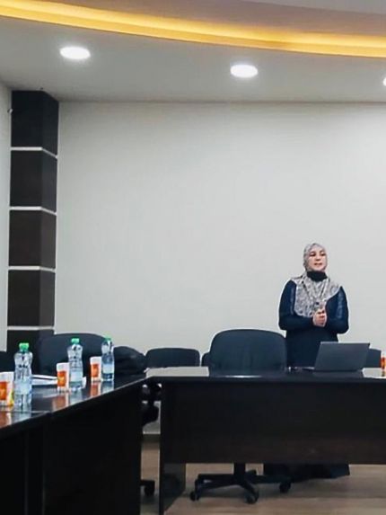 Palestine Polytechnic University (PPU) - باحثة من " البوليتكنك" تبتكر نظاماً "لاستخراج بصمات الأبنية  من الصور الجوية باستخدام التعلم العميق"