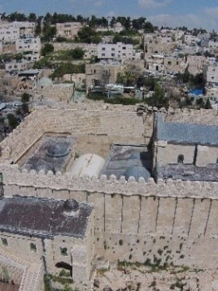 Palestine Polytechnic University (PPU) - مشاركة علمية للدكتور وائل شاهين في مؤتمر علمي في ايطاليا