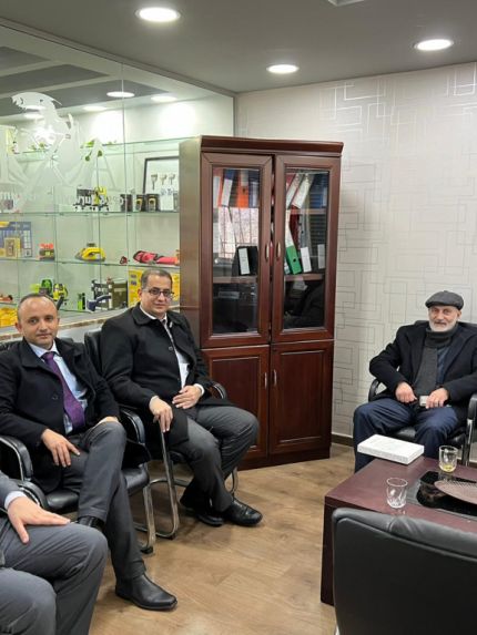 Palestine Polytechnic University (PPU) - وفد من جامعة بوليتكنك فلسطين يزور شركة أكسيس لأجهزة المساحة  AXIS-GPS 