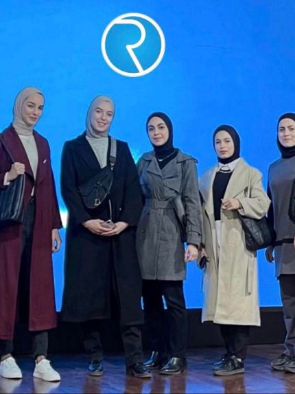 Palestine Polytechnic University (PPU) - طلبة برنامج اللغة الانجليزية والعلاقات العامة في جامعة بوليتكنك فلسطين يقومون بزيارات لعدد من المؤسسات والشركات الفلسطينية