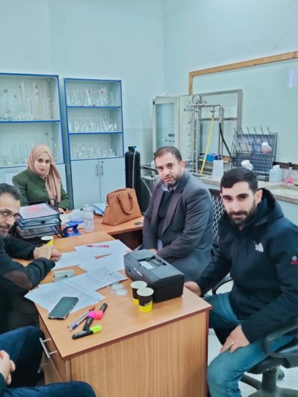 Palestine Polytechnic University (PPU) - مركز التميز في أبحاث البيئة والمياه والمياه العادمة يعقد اجتماعا مع مديرية التربية والتعليم وصحة الخليل
