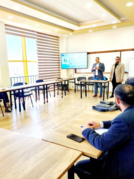 Palestine Polytechnic University (PPU) - كلية المهن التطبيقية بجامعة بوليتكنك فلسطين تستضيف لقاءا حواريا مع القطاع الخاص ضمن أنشطة مشروع Greening-IE