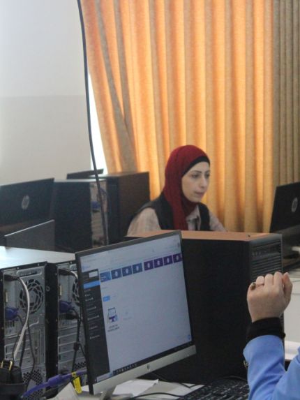 Palestine Polytechnic University (PPU) - قسم التعليم الالكتروني في جامعة بوليتكنك فلسطين يعقد لقاء تدريبي حول استخدام برنامج Nearpod في التعليم