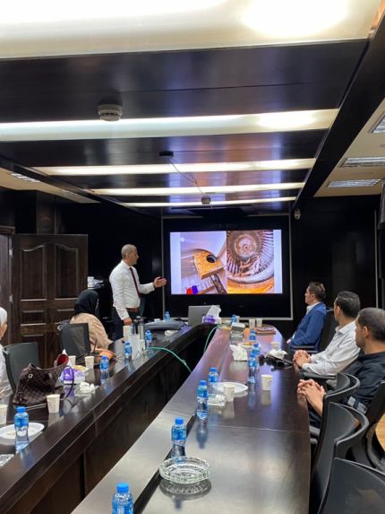 Palestine Polytechnic University (PPU) - جامعة بوليتكنك فلسطين واتحاد الغرف التجارية الصناعية الزراعية الفلسطينية يعقدان ورشة عمل حول واقع السلامة والصحة المهنية ومخاطر بيئة العمل