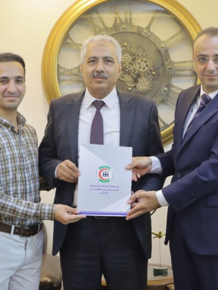 Palestine Polytechnic University (PPU) - اتفاقية تعاون ثلاثية لتدريب طلبة التمريض بجامعة بوليتكنك فلسطين