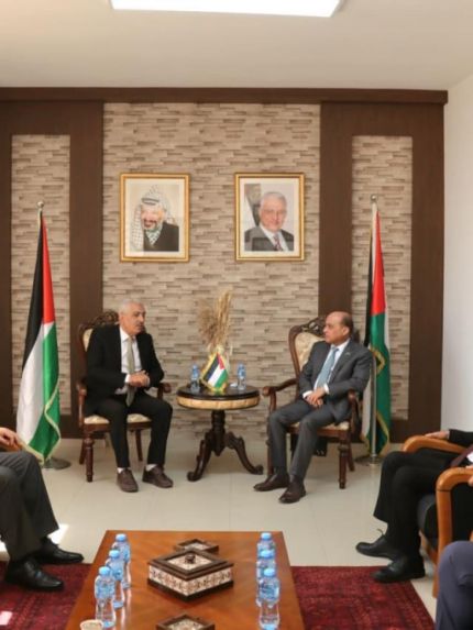 Palestine Polytechnic University (PPU) - جامعة بوليتكنك فلسطين توقّع اتفاقية لاعتماد مشغلي المعدّات الثقيلة مع وزارة النقل والمواصلات