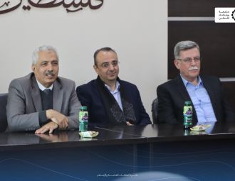 تكريم طاقم كلية الطب وعلوم الصحة بمناسبة الحصول على الا…